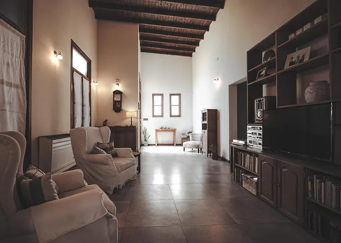 Bolivia Bed & Breakfast - By Me Nomad
